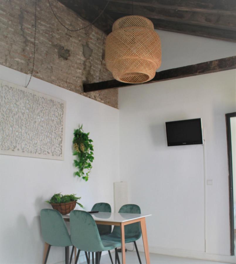 Zahira Suites Grenada Zewnętrze zdjęcie